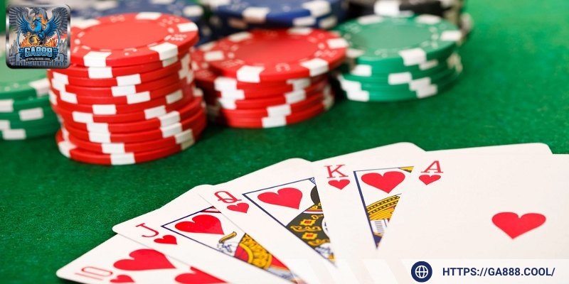 Việc hiểu rõ giá trị từng lá bài giúp người chơi đưa ra quyết định cược đúng đắn